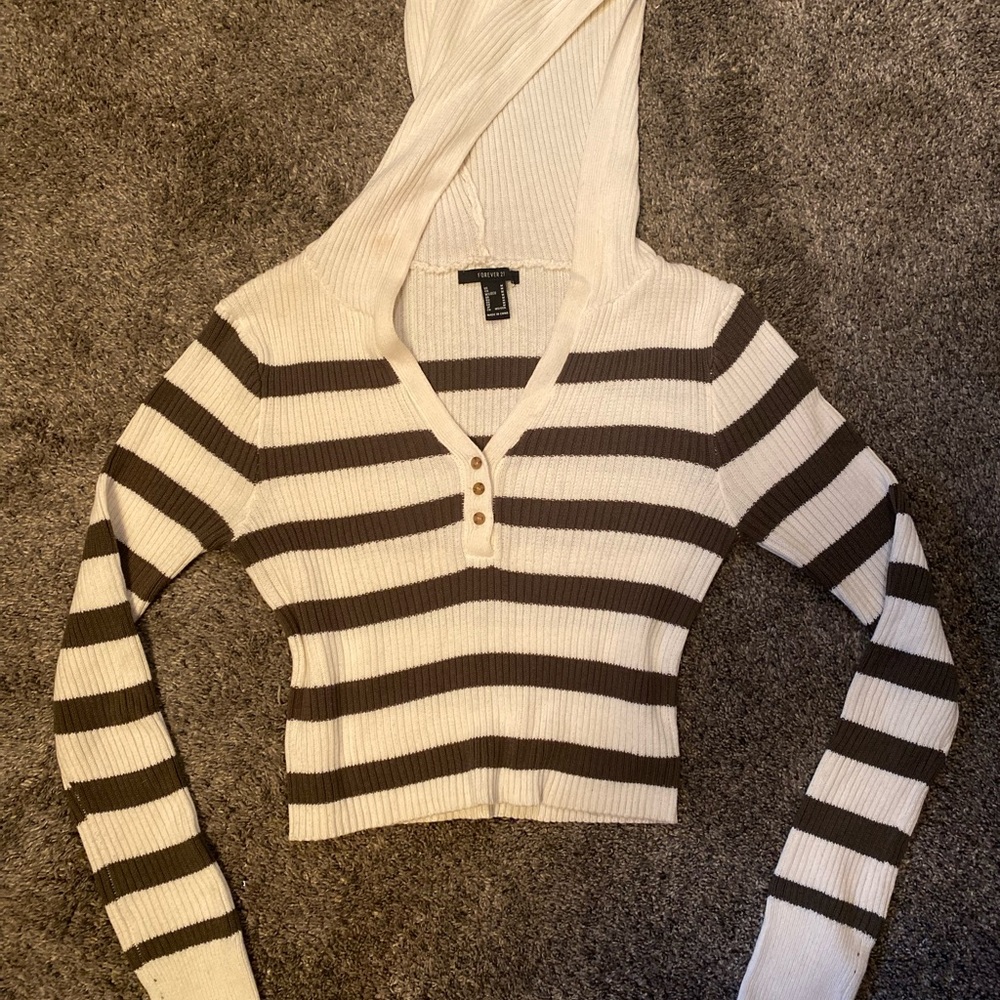 Forever 21 Black and White Cropped Polo Sweatshirt